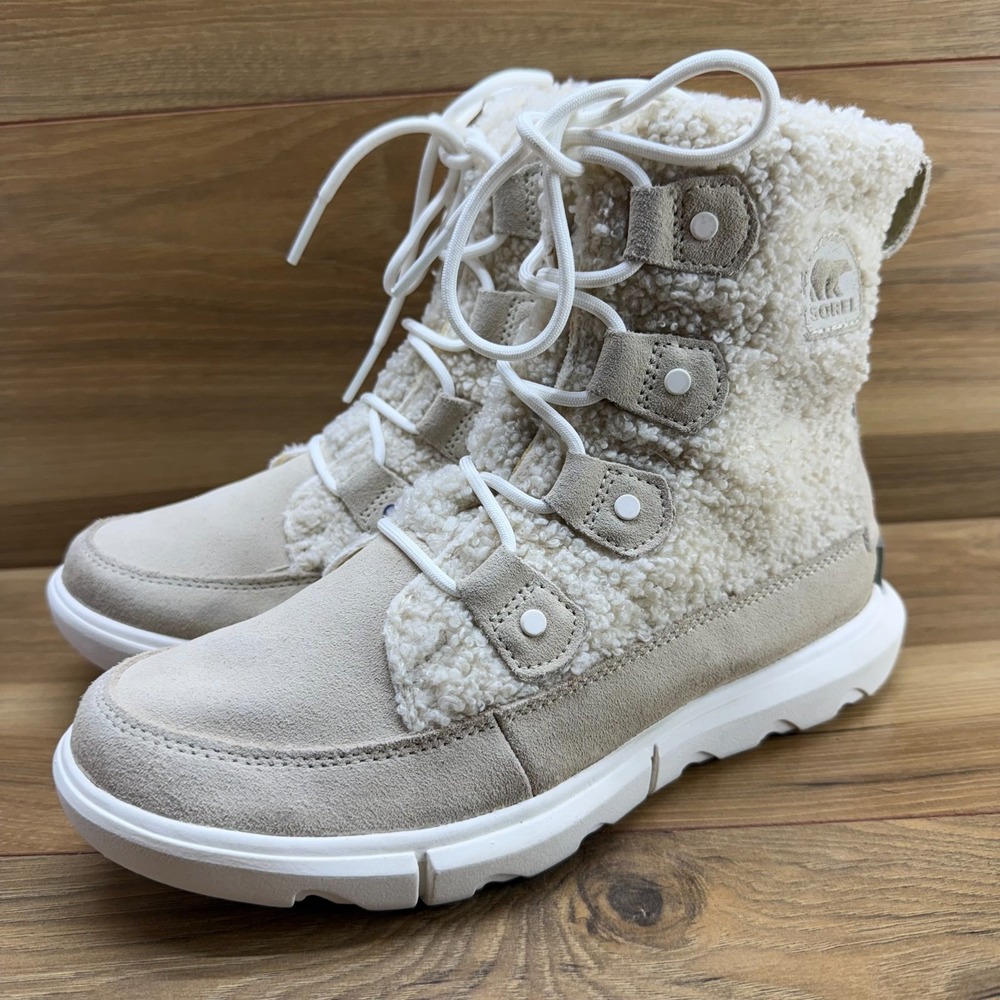 Sorel Explorer Joan Cozy Sherpa Boots Womens 7.5 Cream Suede Waterproof Outdoor